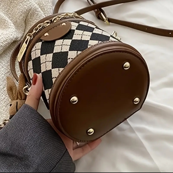 Mini Bucket Bag Brown & White Argyle Crossbody Small Bag - Picture 4 of 4